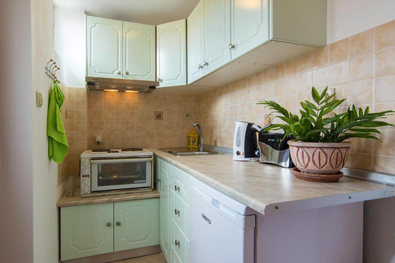 Natsios Apartments Vlachopoulátika エクステリア 写真